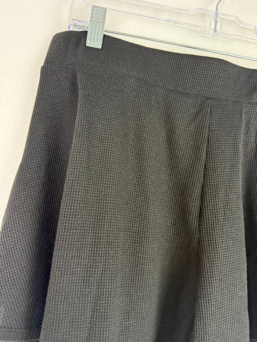 NWT Lulus Expert Chiller Black Waffle Knit Shorts Flowy Size XL NEW - Picture 6 of 10